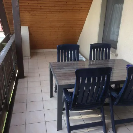 Gaestezimmer Zoephel בית אירוח *